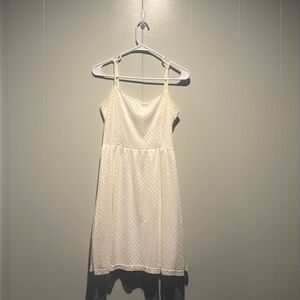 Medium white dress
